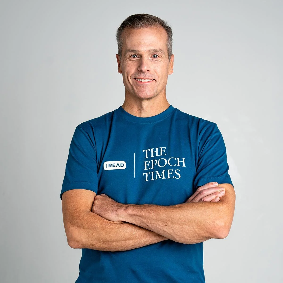 T-Shirt: "I Read The Epoch Times" (Unisex Fit)